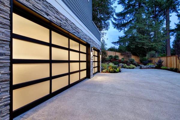 Garage Door Company Providing Fast Repairs